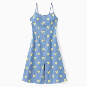 Women’s Mickey Disney Dress size M